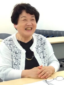 マスクの下はいつも笑顔で